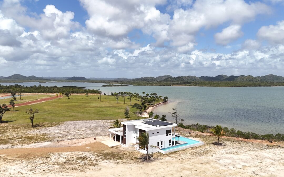 7 Waterfront Retirement Havens in Belize